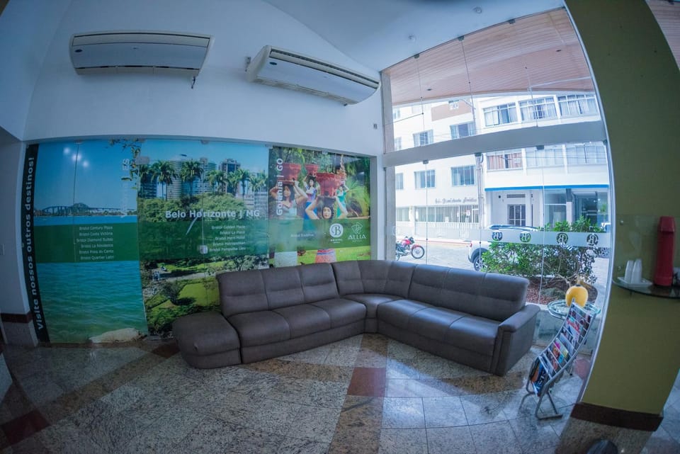 Communal lounge/ TV room, Lobby or reception