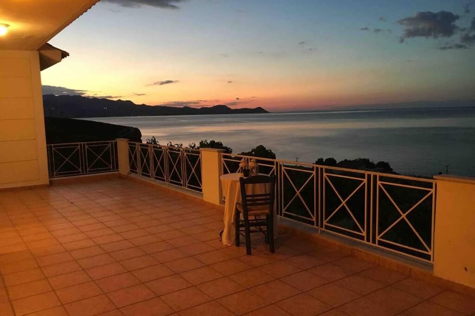 Villa Aegean Villa in Euboea