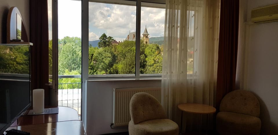 GRAND HOTEL CEAHLAU Hotel in Romania