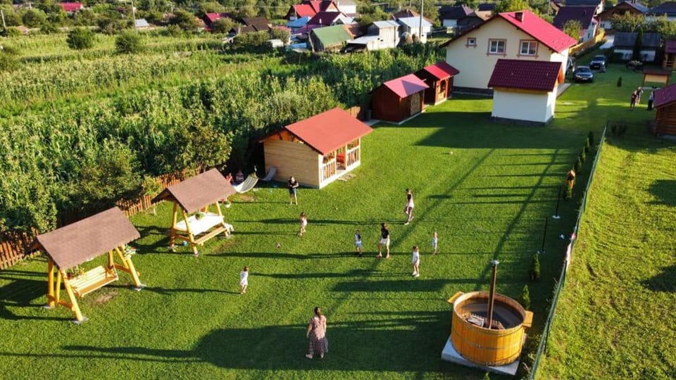 Casa Prundari Nicu și Mirela Bed and Breakfast in Romania