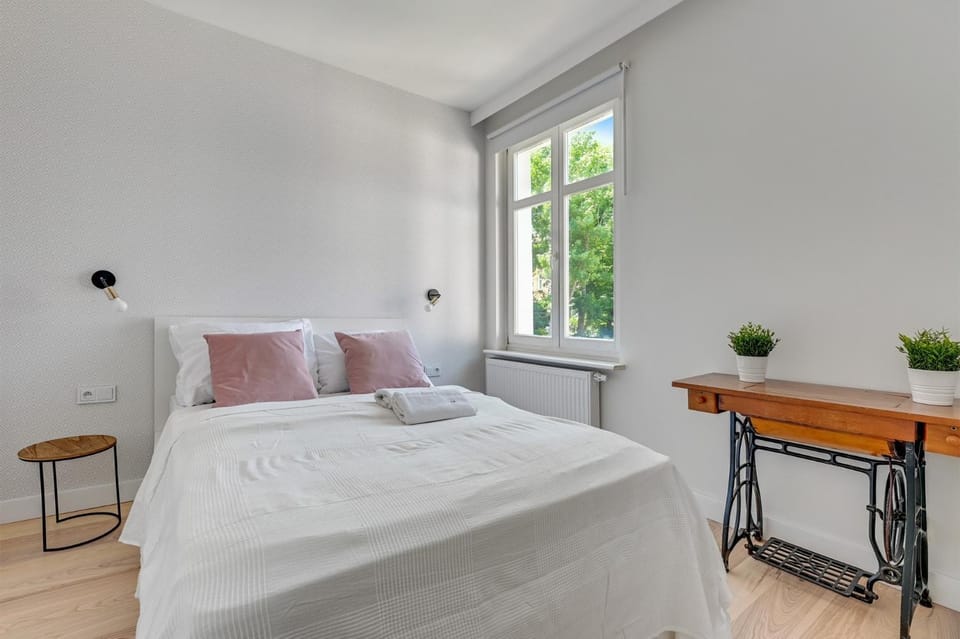 Bed, Photo of the whole room, Bedroom, Area and facilities