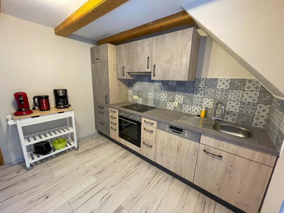 Kitchen or kitchenette, Living room