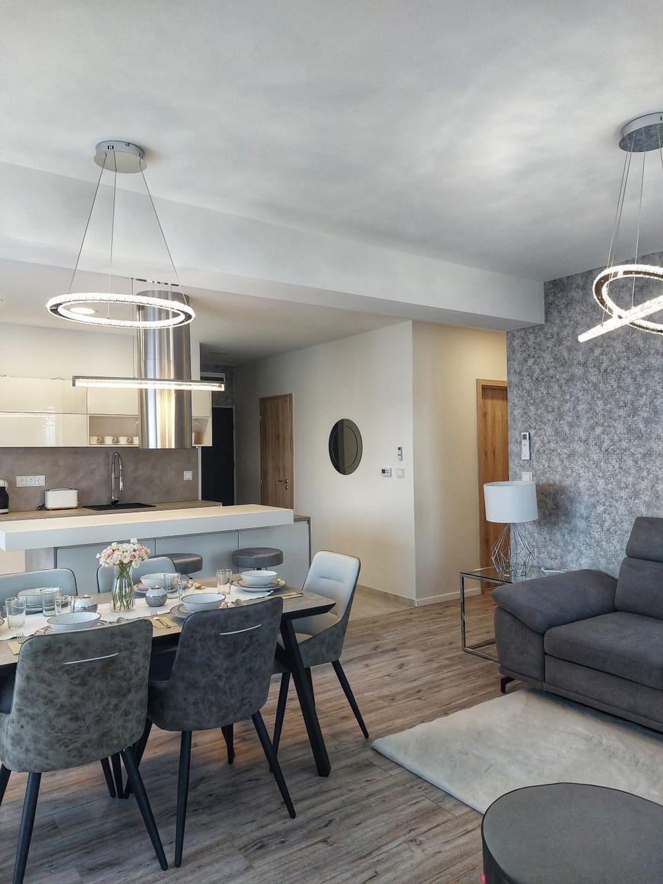 Kitchen or kitchenette, Living room, Dining area