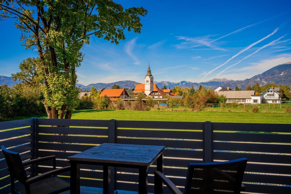 Vila Eva Lesce - Bled Bed and Breakfast in Slovenia