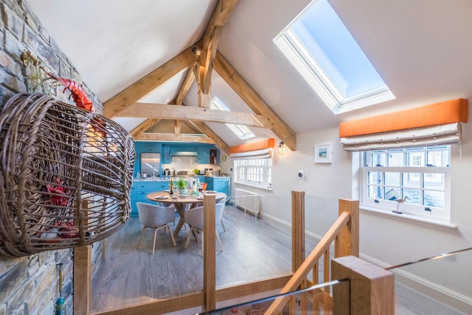 Kitchen or kitchenette, Seating area, Dining area, On site