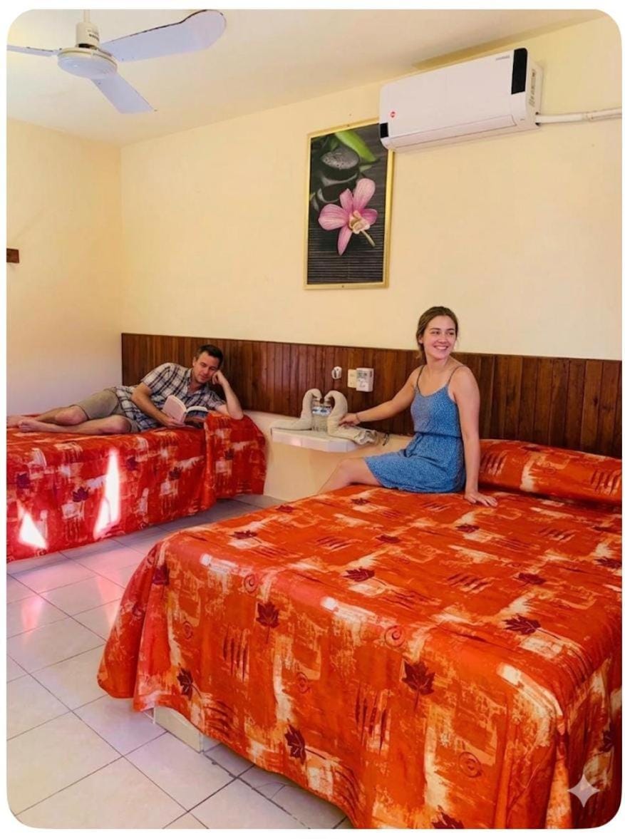 Hotel Sociedad y Maristas Hotel in Tecolutla