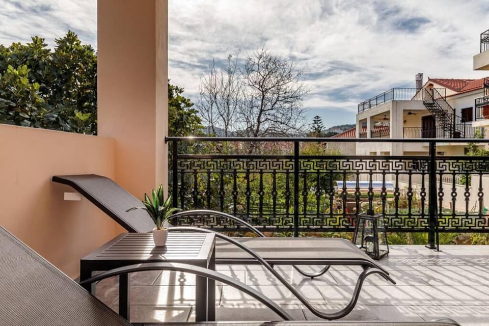 Meandros Apartment with Garden View Apartment in Skopelos