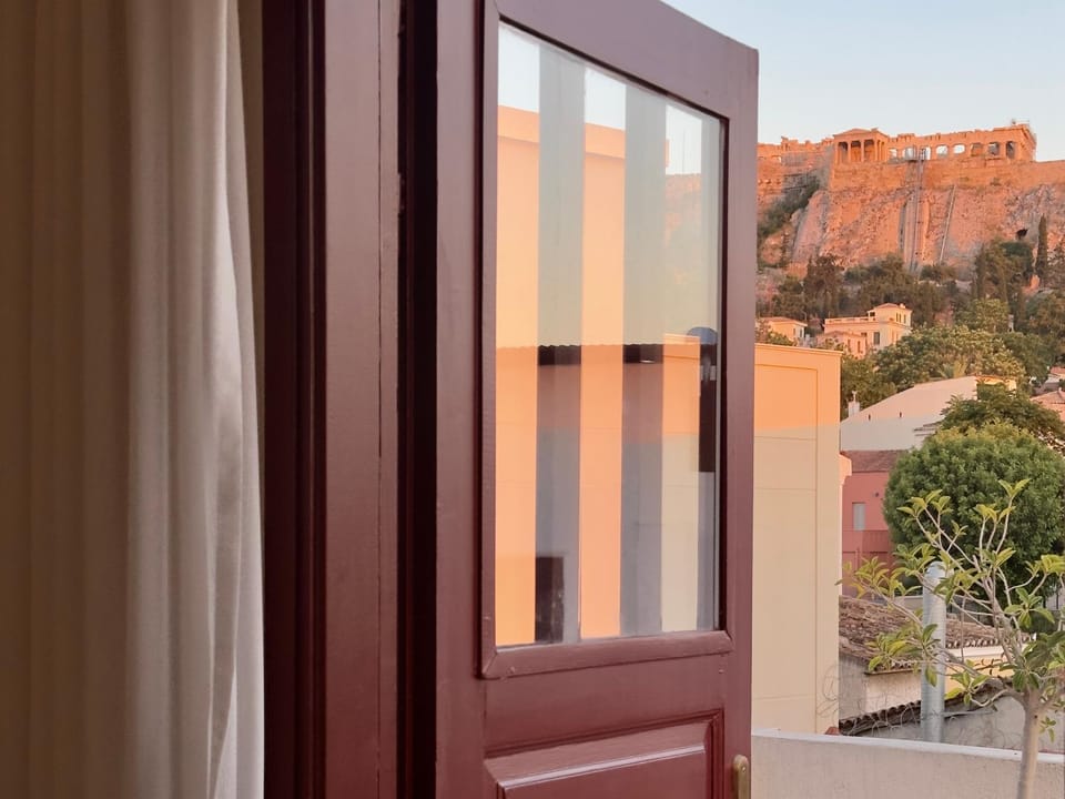 Property building, View (from property/room), Balcony/Terrace