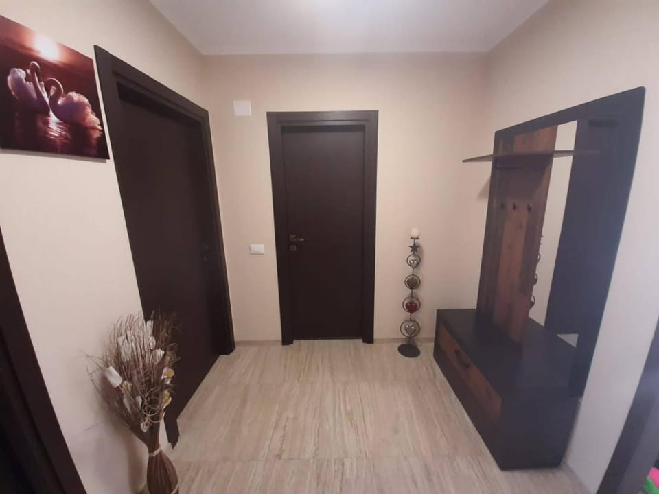 Lobby or reception, On site
