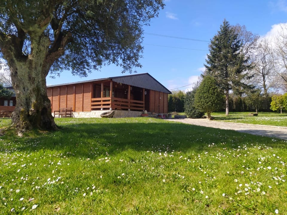 Property building, Garden