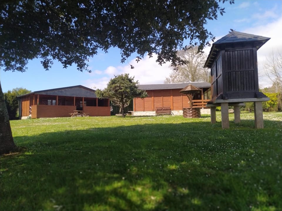 Property building, Garden, Garden