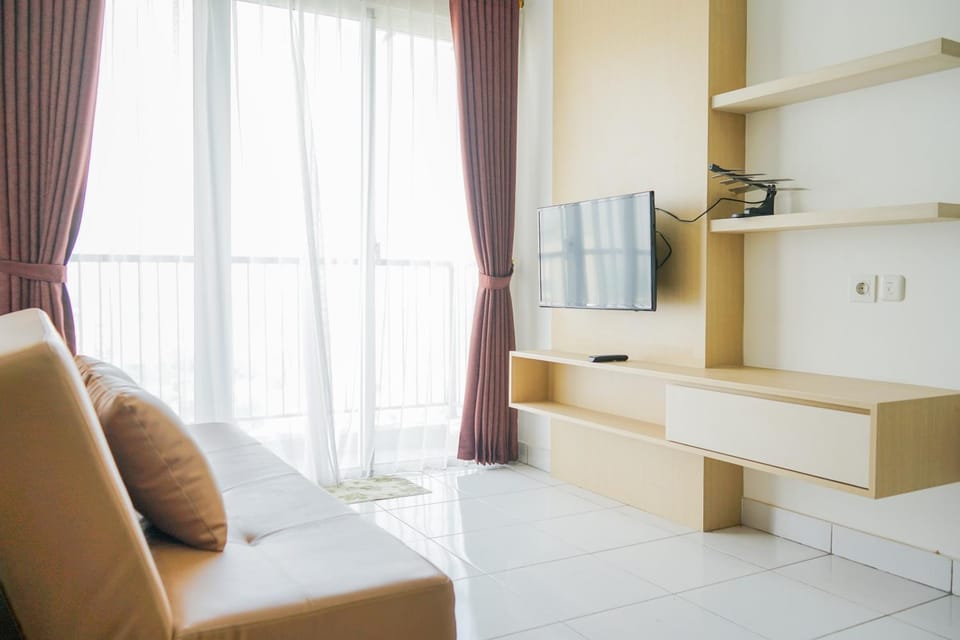 Modern and Tranquil 1BR @ Casa De Parco Apartment By Travelio Apartment in West Java