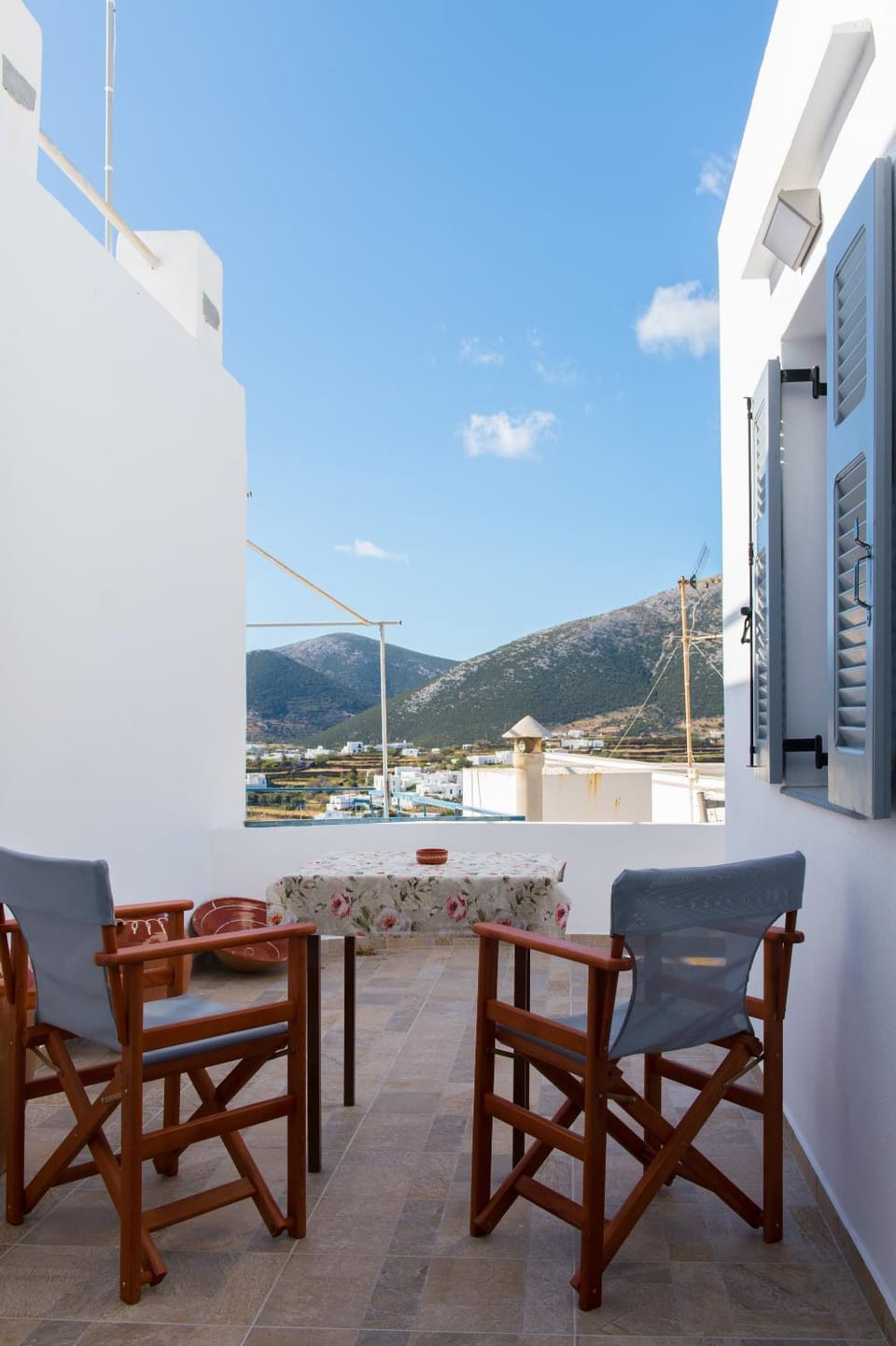 Mosxa House Apartment in Milos