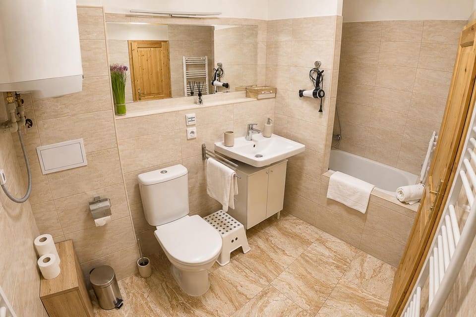 Toilet, Bathroom, Bath