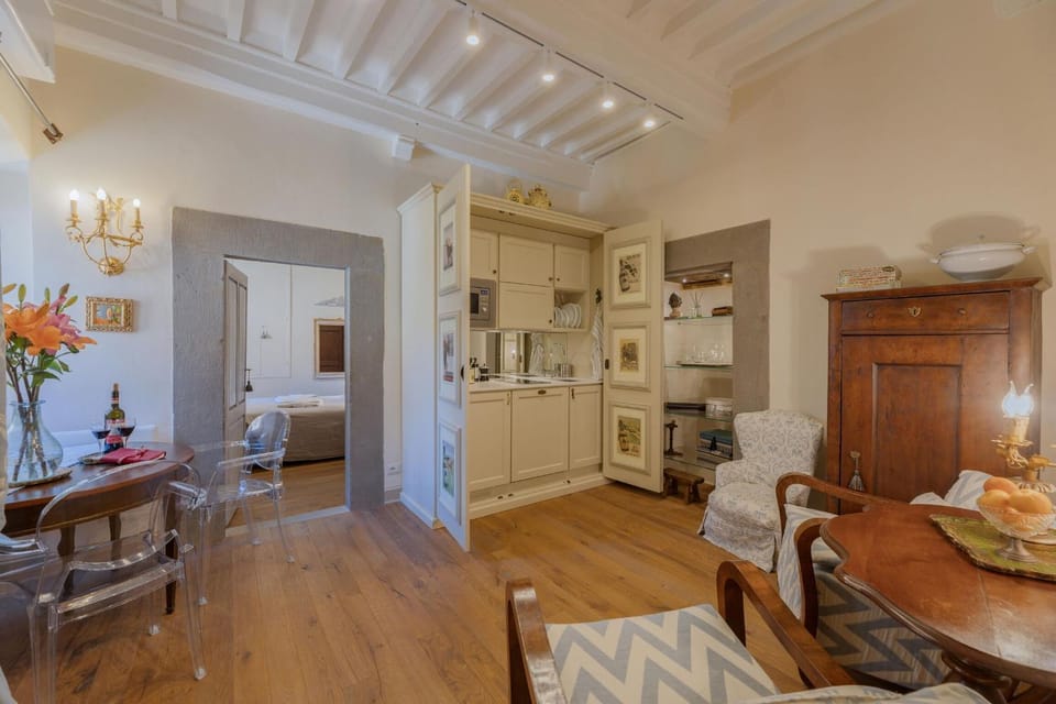 Kitchen or kitchenette, Living room, Dining area