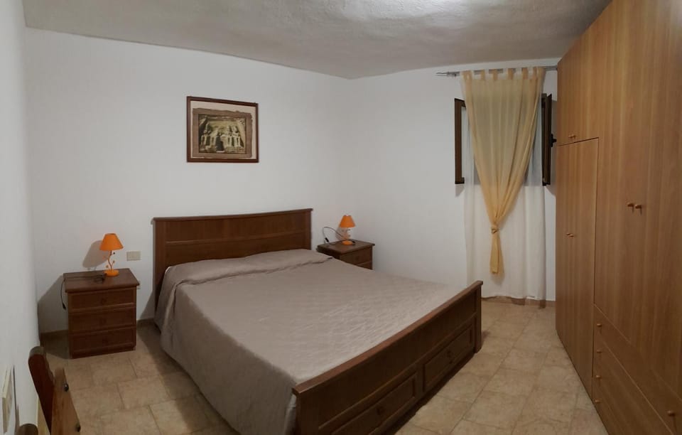 Villa Elisa Chia 200 m spiaggia Su Giudeu Apartment in Sardinia