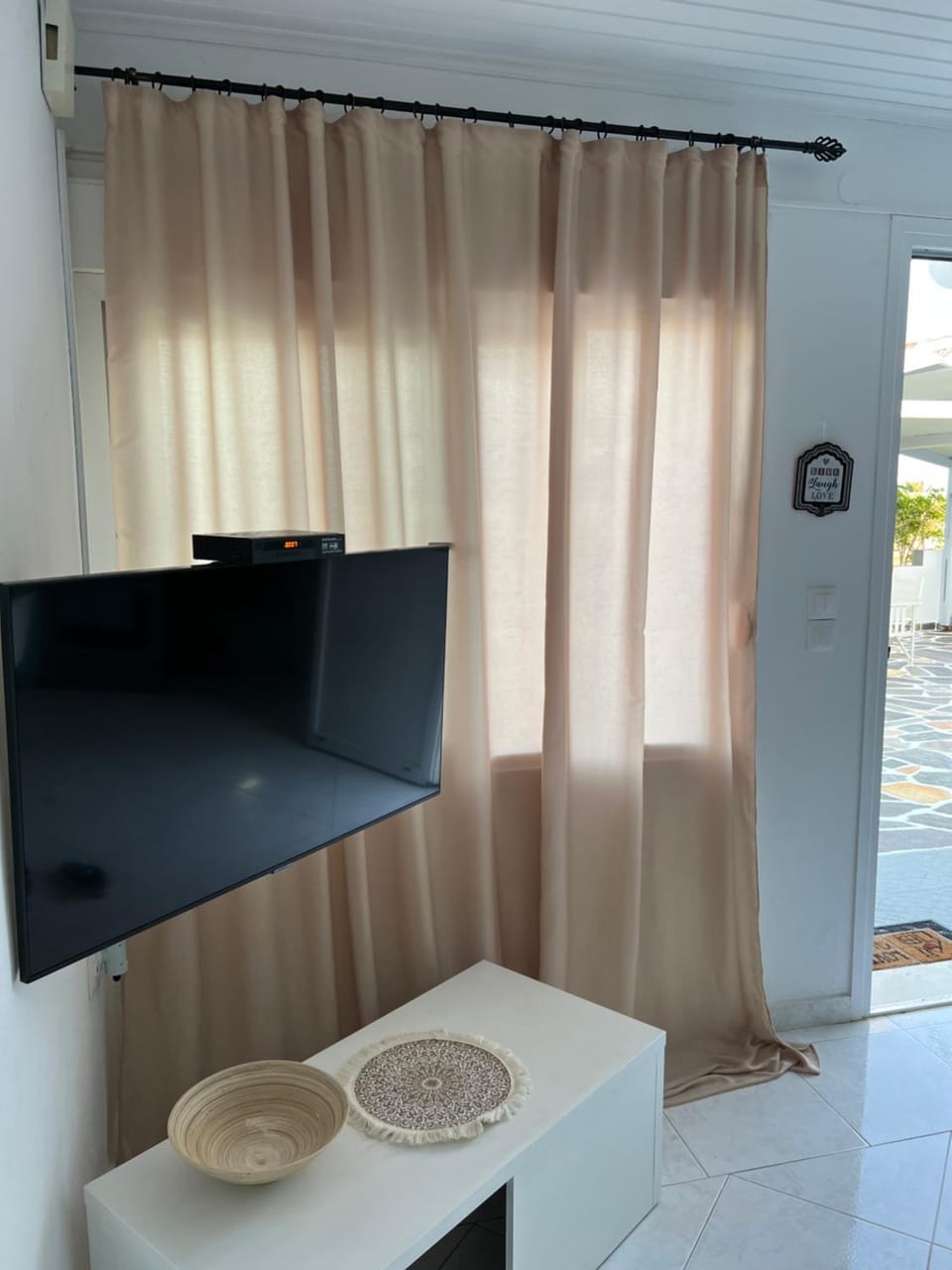 Afiartis Avli House House in Karpathos, 857 00, Greece