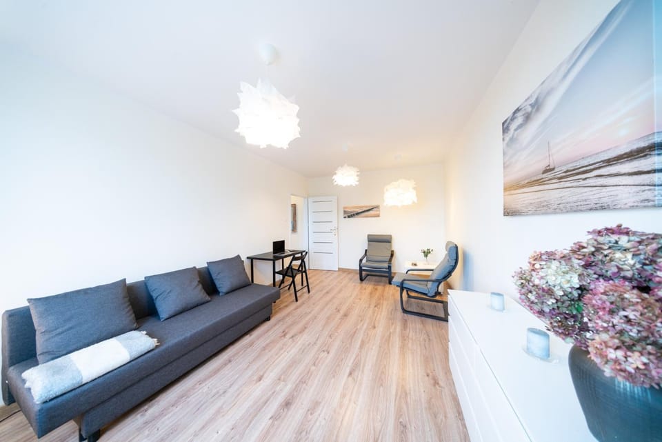 TV and multimedia, Living room, Photo of the whole room, Seating area