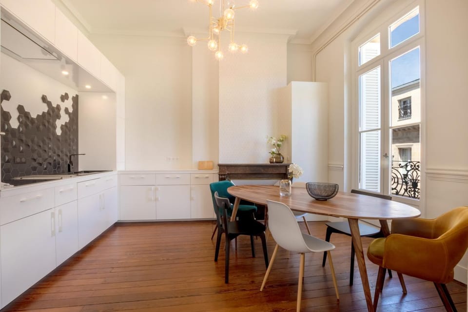 Magnifique appartement avec 3 chambres en Hypercentre Apartment in Bordeaux