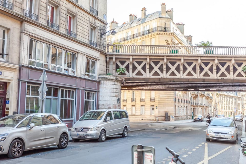 Champs-Élysées-Monceau-Luxury 2-Bedroom Apartment Apartment in Paris