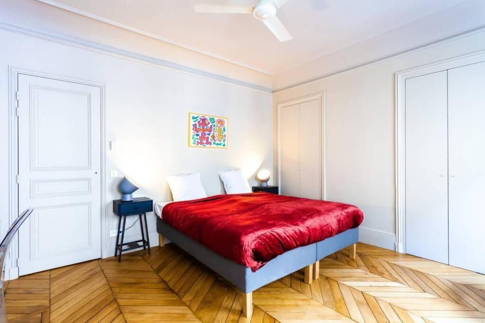 Champs-Élysées-Monceau-Luxury 2-Bedroom Apartment Apartment in Paris