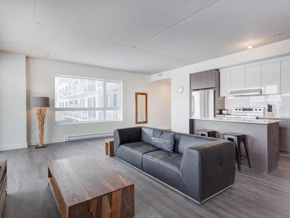 L'Equinox Modern Apartments by Corporate Stays Apartment in Laval