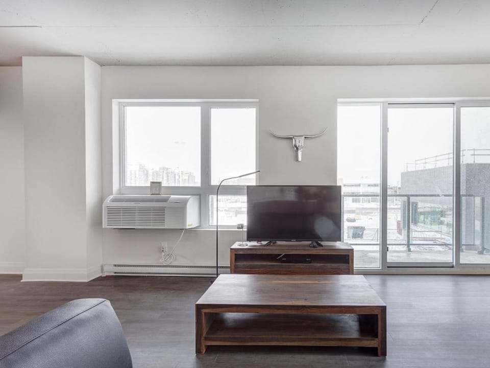 L'Equinox Modern Apartments by Corporate Stays Apartment in Laval
