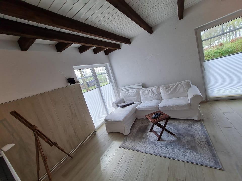 Frisch renovierte Ferienwohnung auf idyllischem Pferdehof Apartment in Lower Saxony, Germany