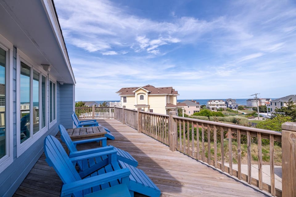 Idaho Surf Club - Duck, Carolina Dunes, Ocean View, 130 Yds to Beach, Pool, Pets OK, Flex Stays House in Duck