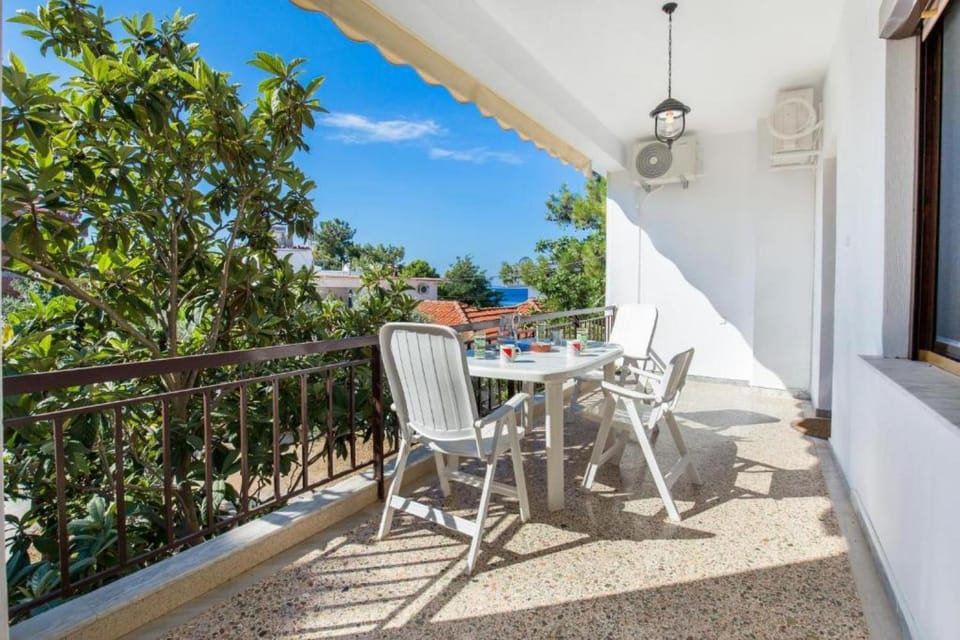 View (from property/room), Balcony/Terrace
