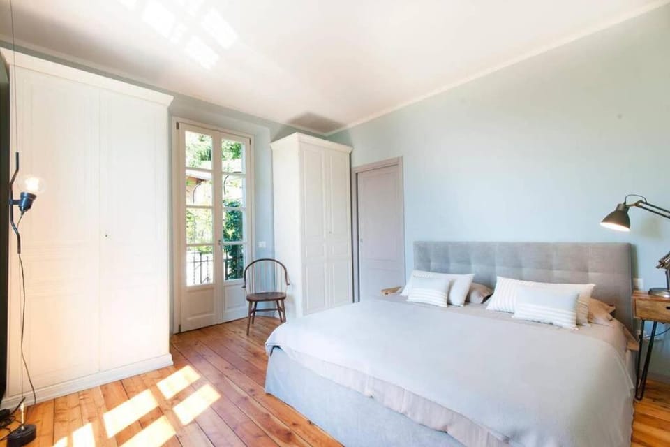 Villino Genia Moltrasio Lake Como Pool & Lake View Villa in Moltrasio