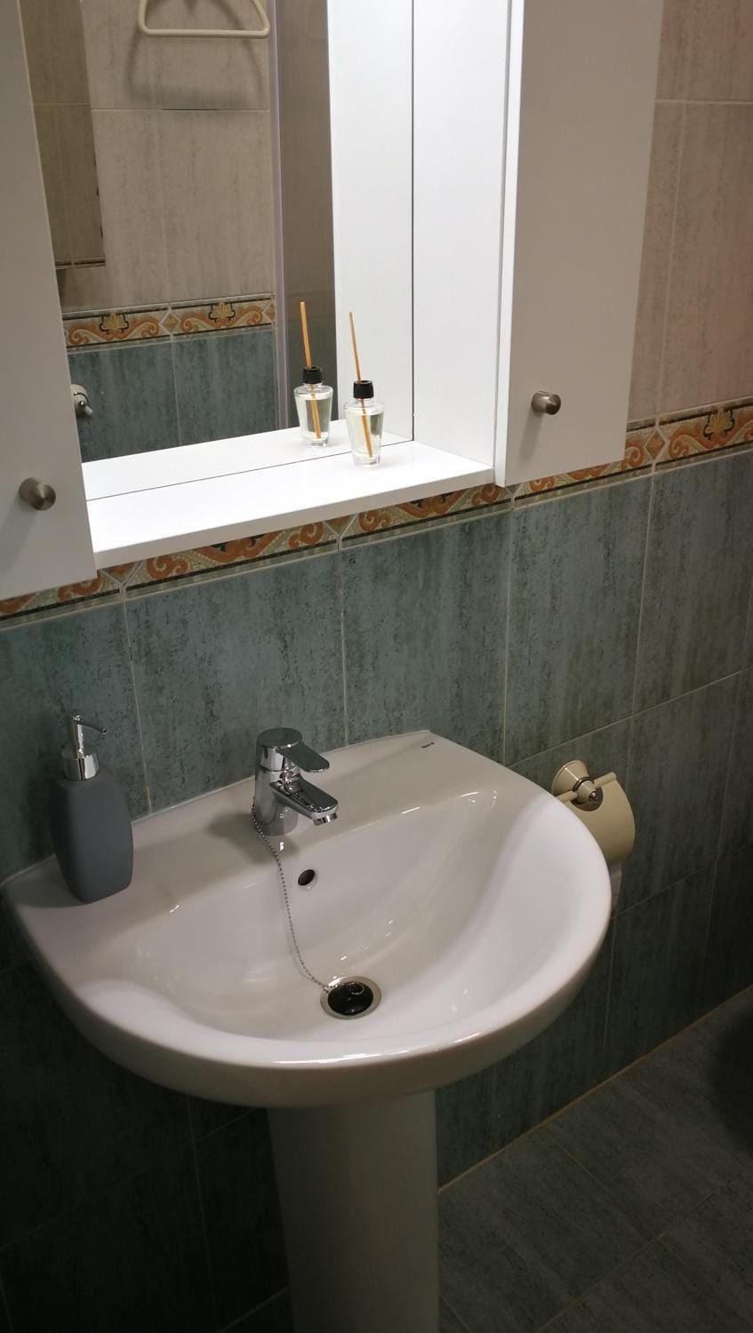Toilet, Bathroom