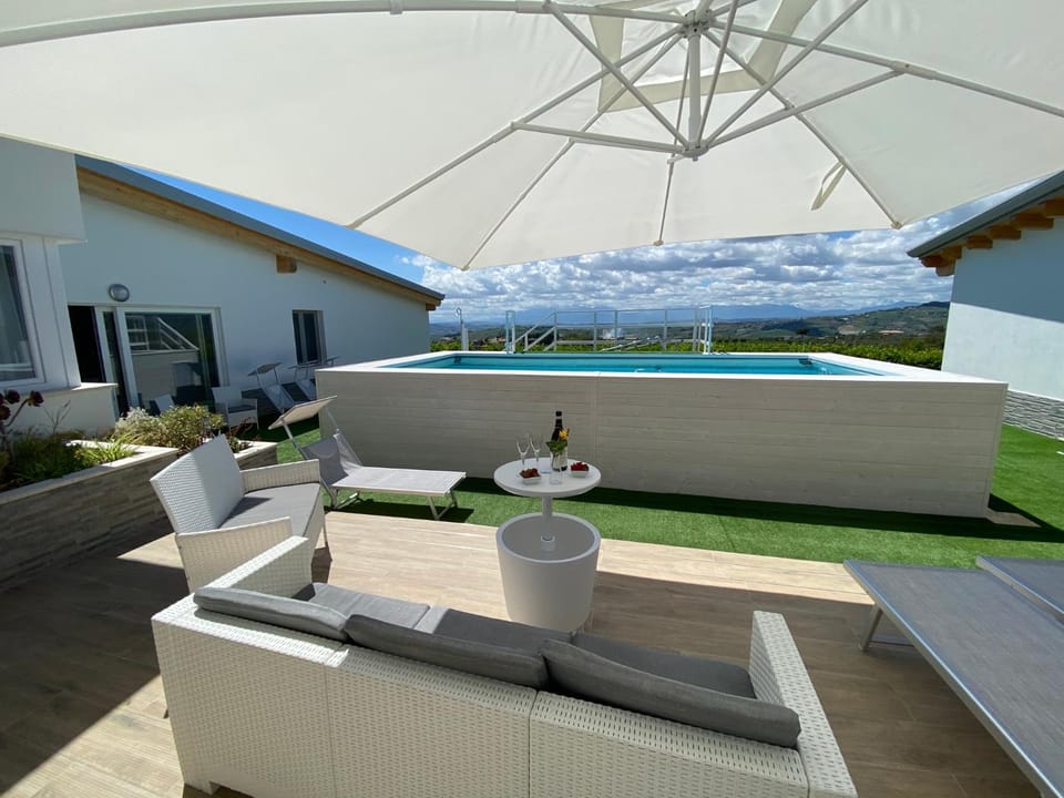 TheVilla holiday Villa in Abruzzo