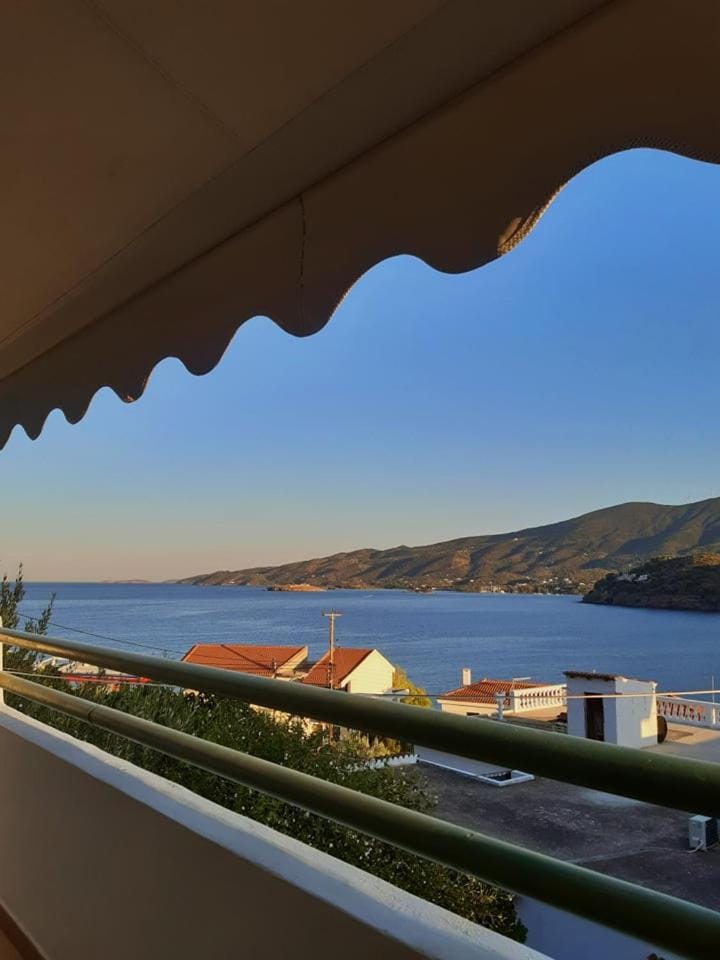 Balcony/Terrace, Mountain view, Sea view