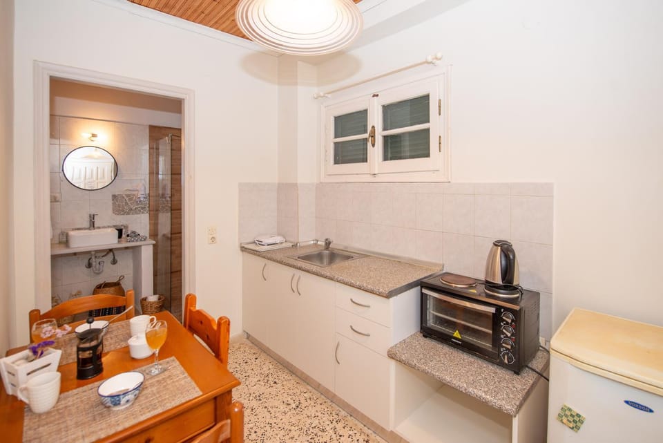 Elves Studios& Apartment's SIDARI Apartment hotel in Corfu, Greece