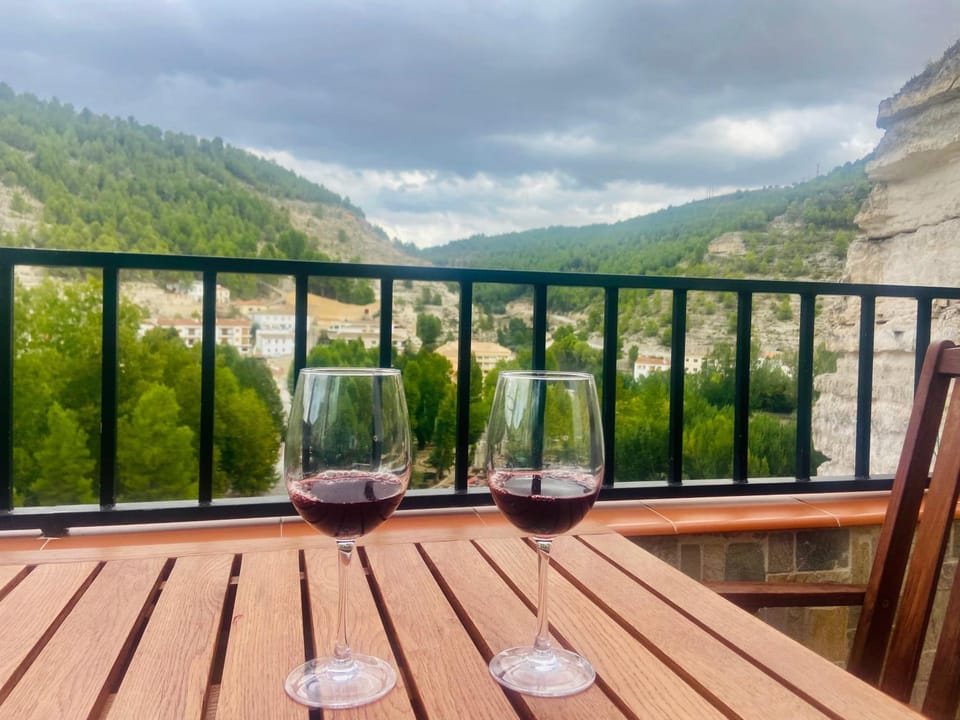 Natural landscape, View (from property/room), Balcony/Terrace, River view