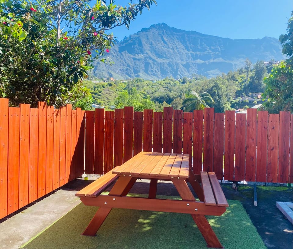 Garden, Garden view, Mountain view
