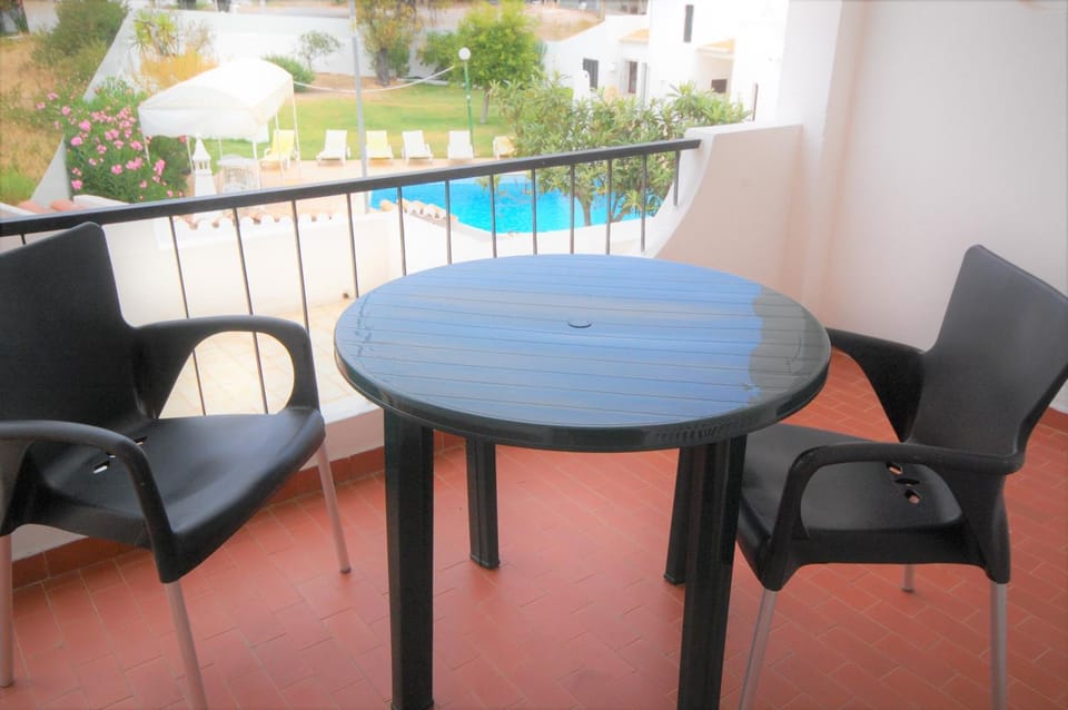 Balcony/Terrace, Pool view