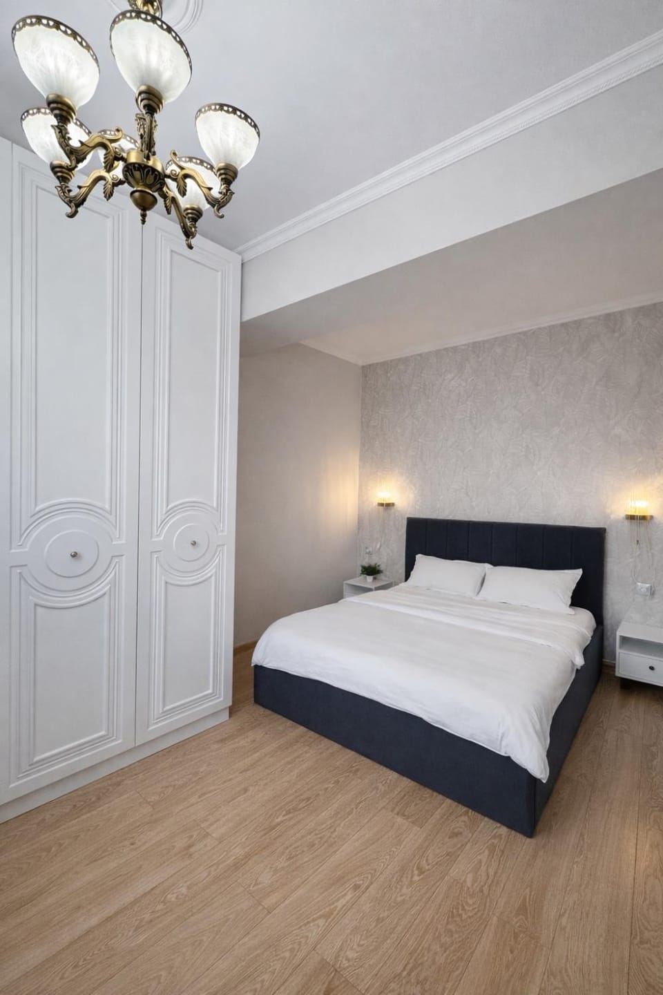 Bed, Photo of the whole room, Bedroom, wardrobe
