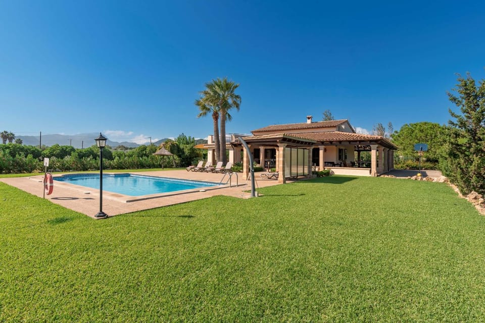Garden, Swimming pool