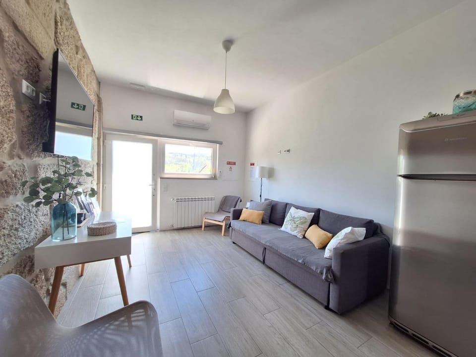 Kitchen or kitchenette, Living room, Seating area