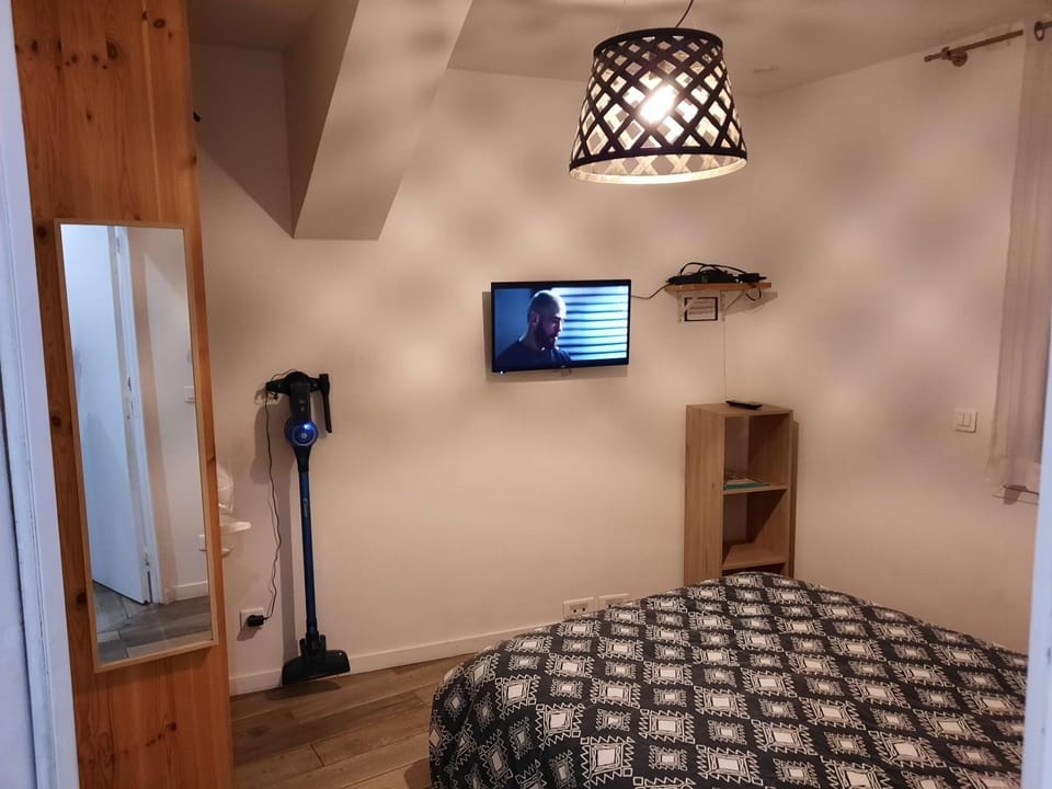 AlloAppartMeublé_L'émeraude Apartment in Sartrouville