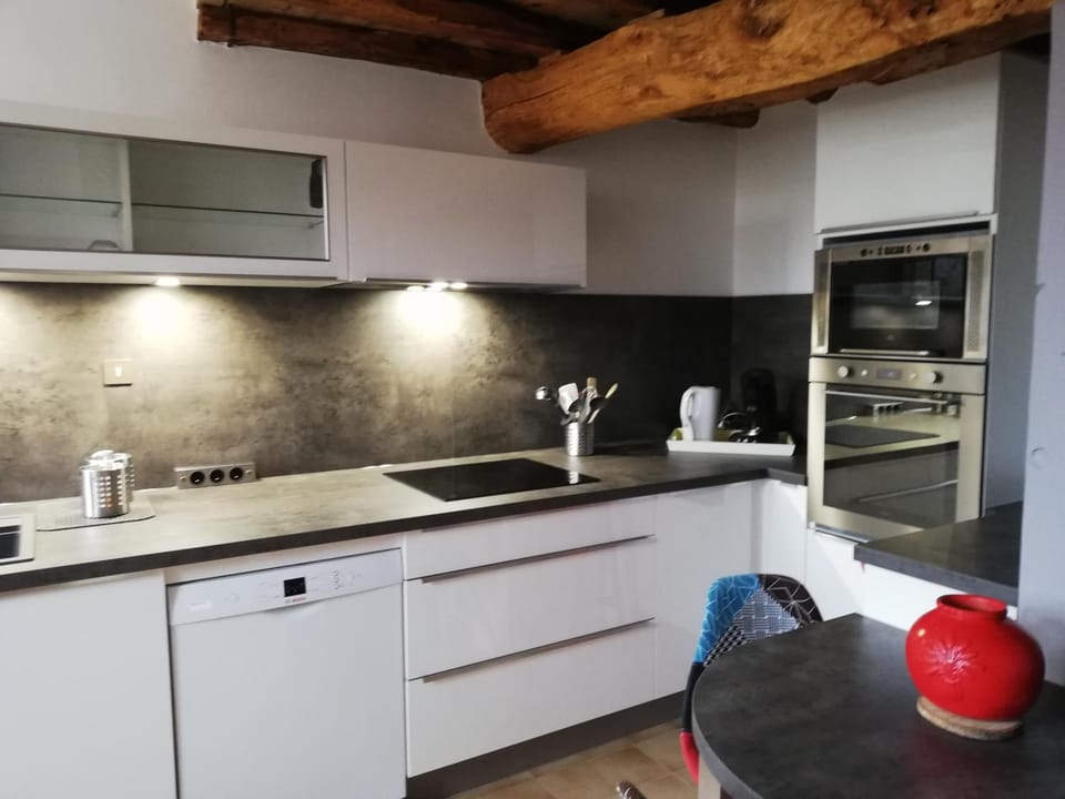 Le Pijoulet House in Catalonia