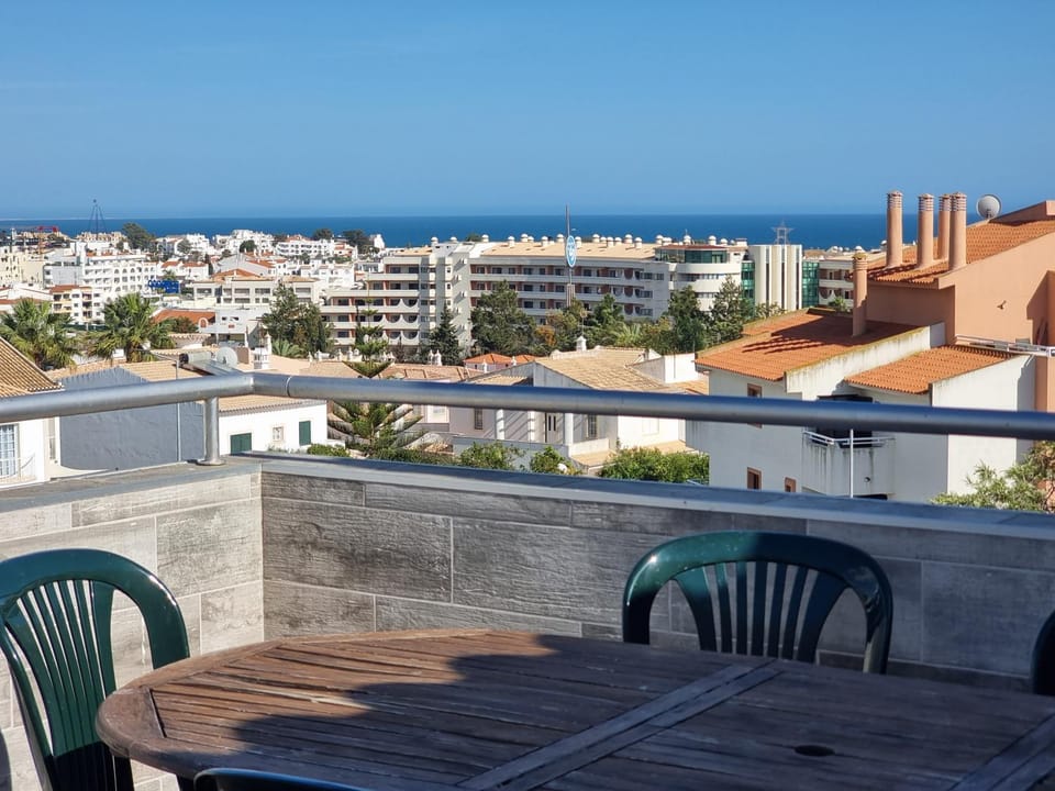 Day, View (from property/room), Balcony/Terrace, City view, Sea view
