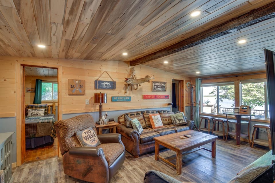 Pequot Lakes Cabin w/ Dock on Loon Lake! Cabin in Minnesota