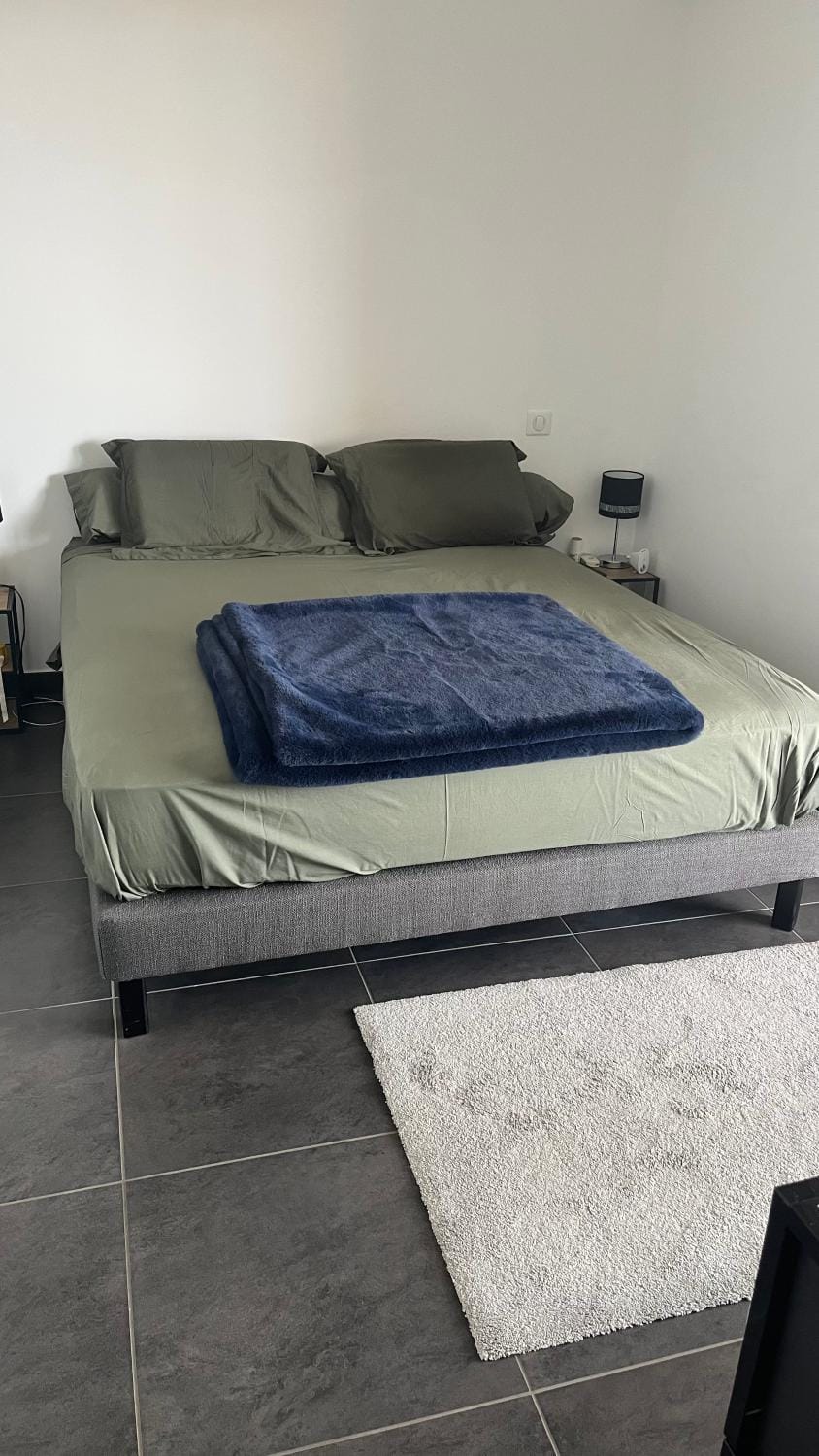 F2 Grand standing Apartment in Ajaccio