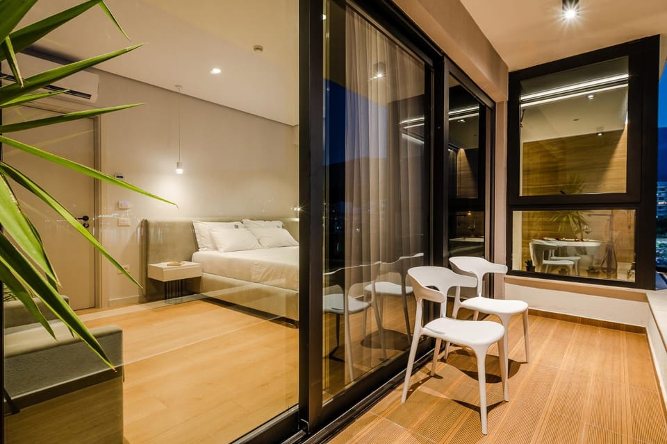 Patio, Balcony/Terrace