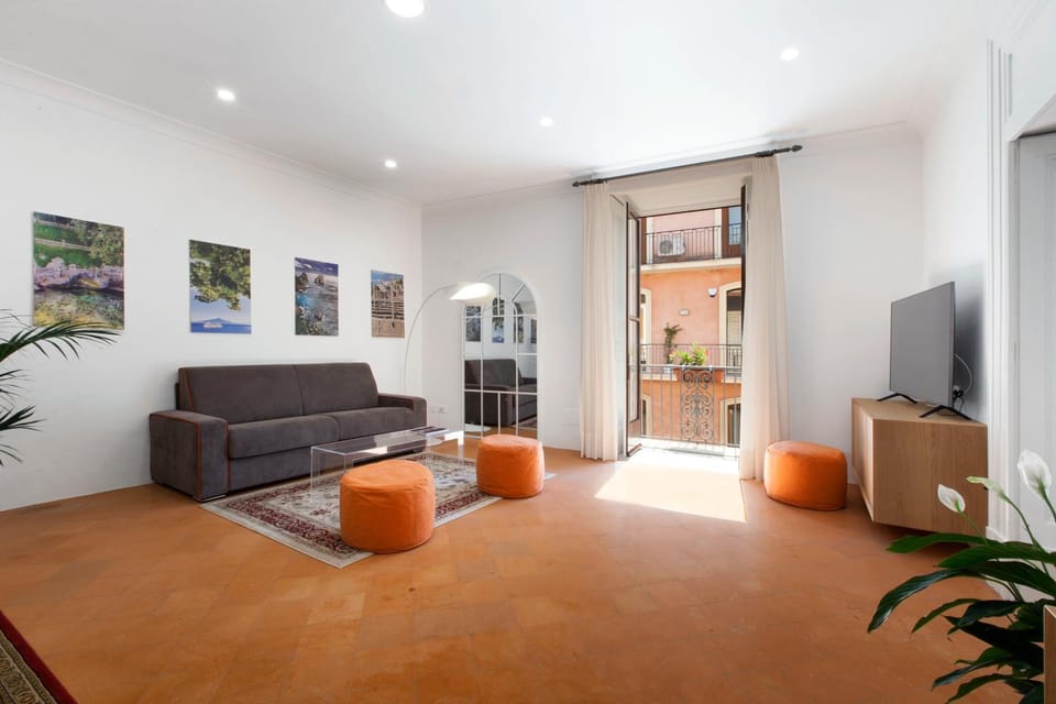 TV and multimedia, Balcony/Terrace, Living room, Seating area