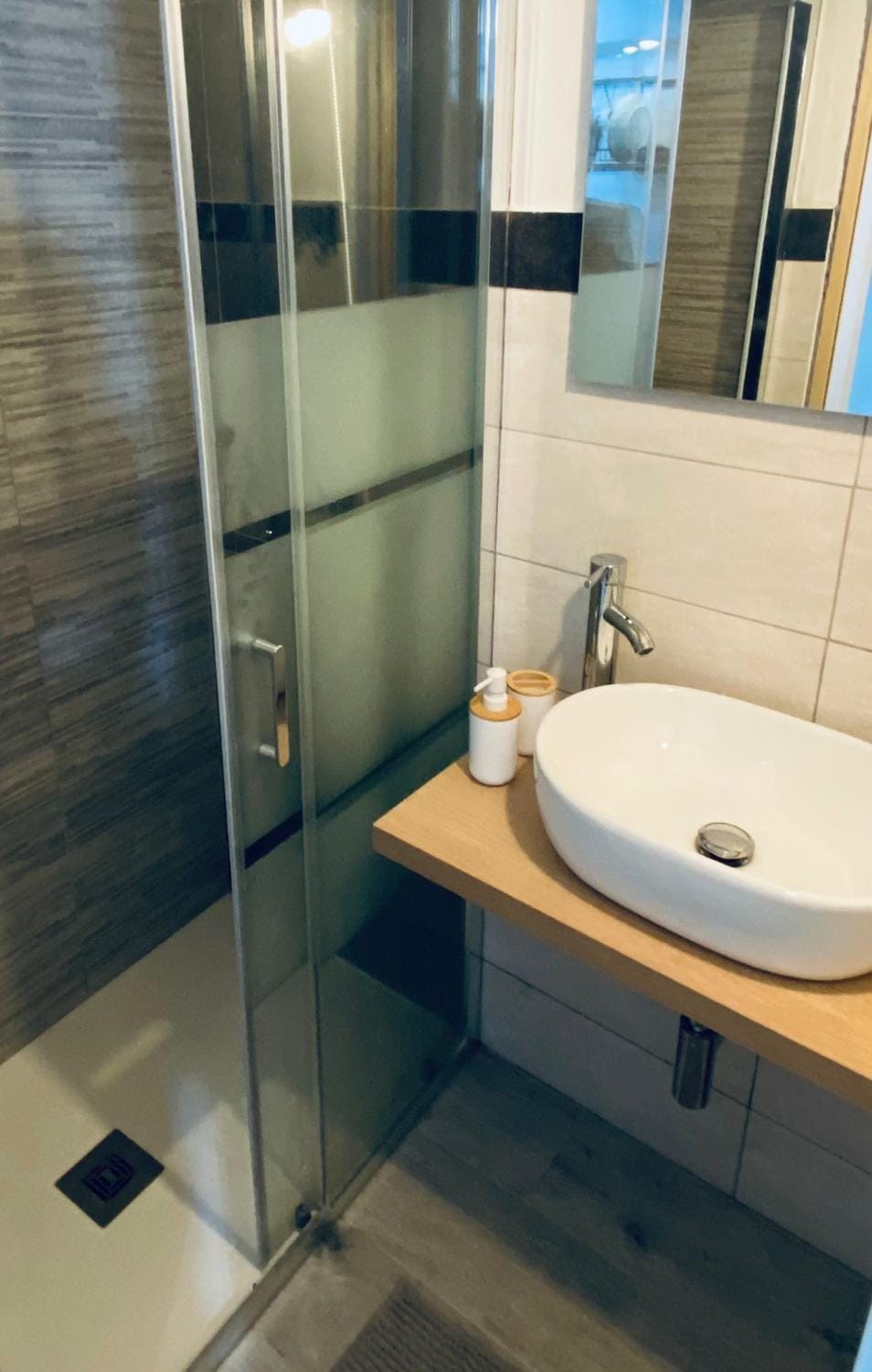 Shower, Bathroom