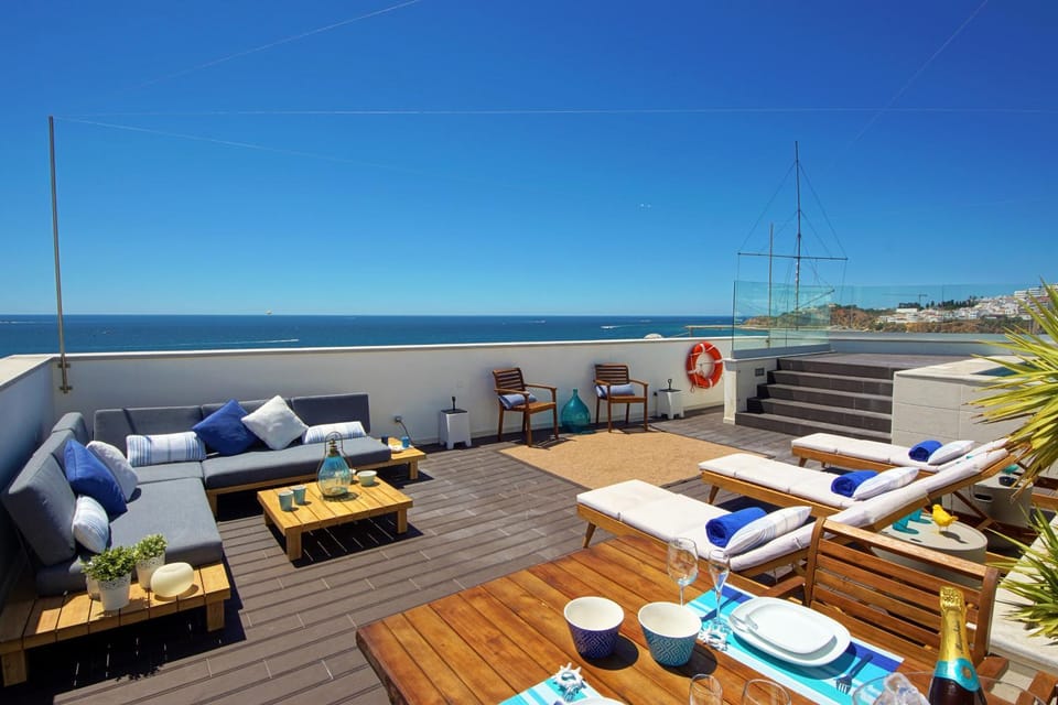Balcony/Terrace, Sea view, Area and facilities
